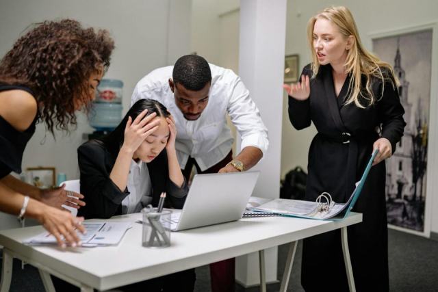 Gestion des conflits au travail : méthodes et postures pour le manager