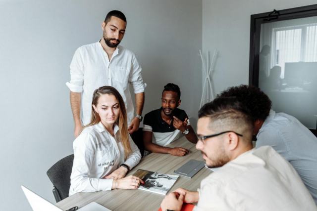 La consumerisation des ressources humaines : adapter les pratiques RH aux attentes La consumerisation des ressources humaines : adapter les pratiques RH aux attentes