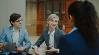 Meilleures ecoles de management en Île-de-France : classement et conseils