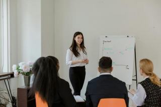 Formation qualité en entreprise : enjeux et retours sur investissement