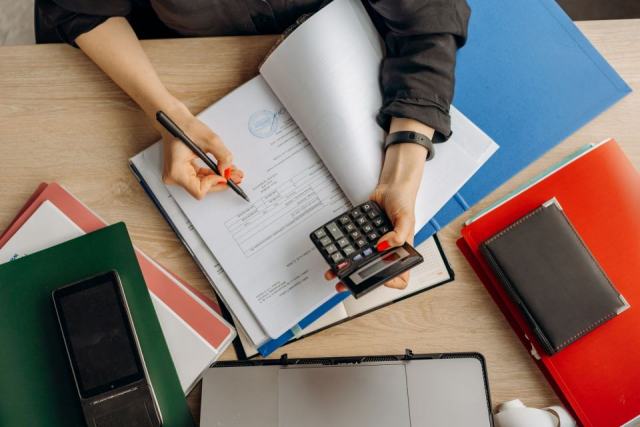 Tableau de bord RH ouvert sur le calcul des écarts de rémunération
